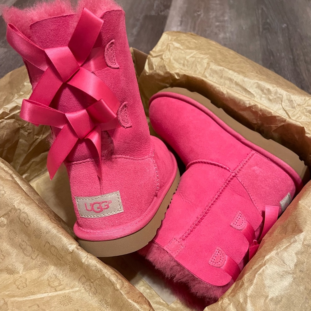 UGG Bailey Bow II